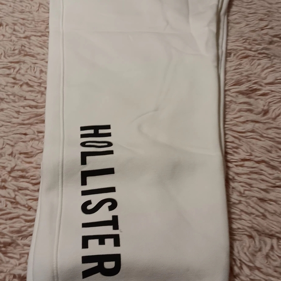 Relaxed white Hollister joggers - Picture 2 of 5